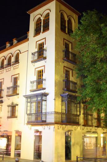 Hotel Iberia Plaza America Caceres Luaran gambar
